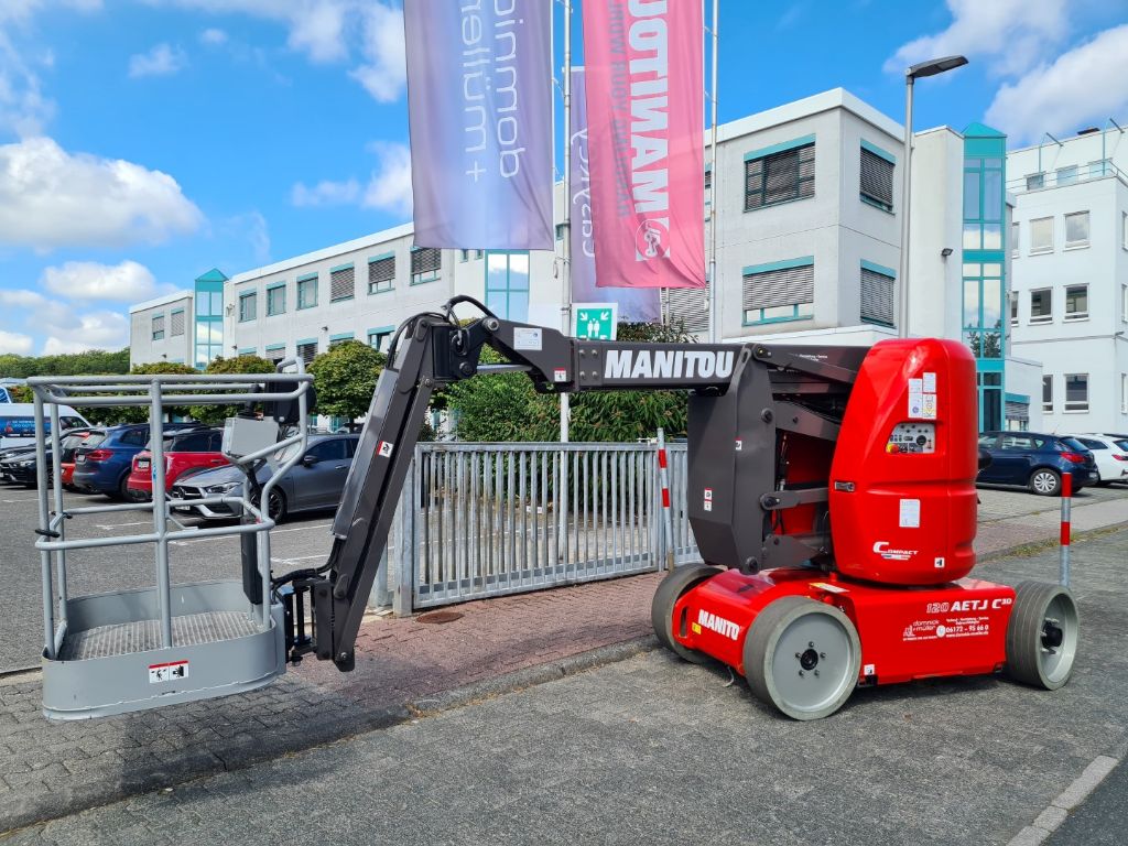 Manitou 120 AETJ C 3D 12mtr Gelenkteleskopb�hne 