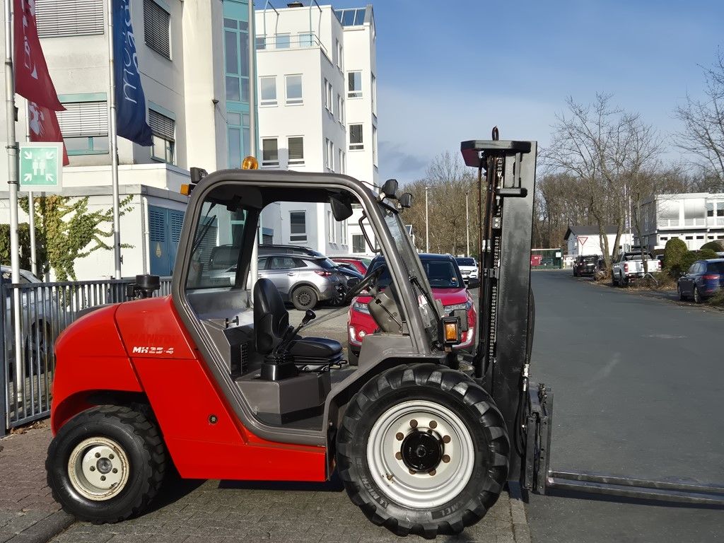 Manitou MH 25.4 Buggy Gel�ndestapler 