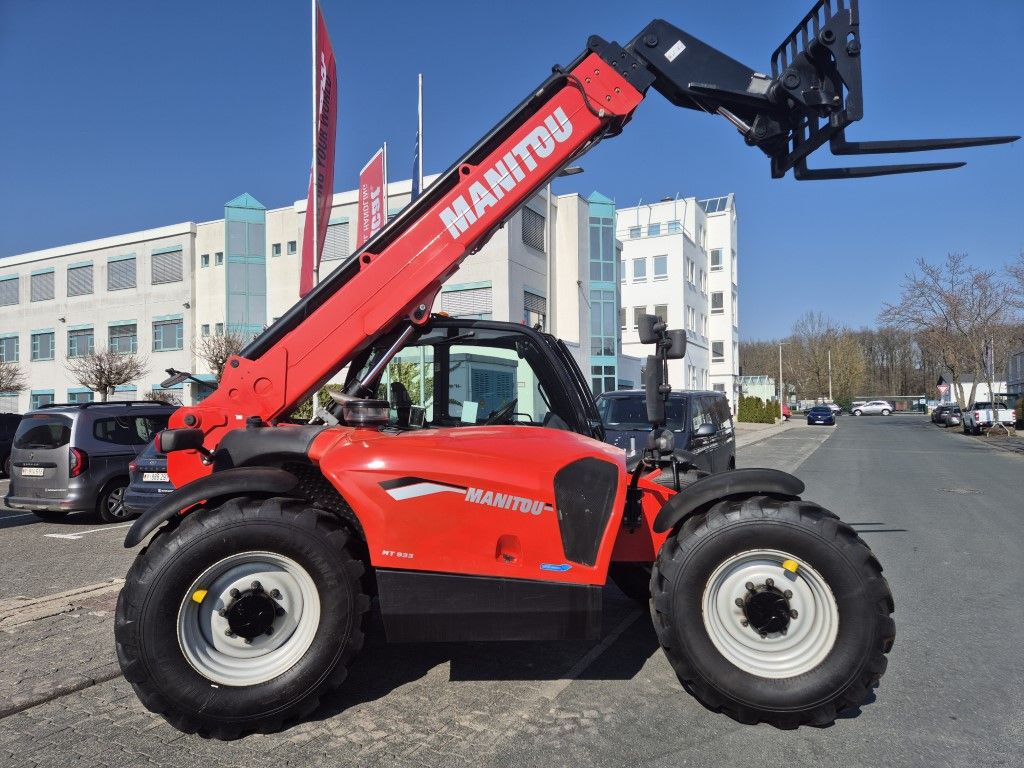 Manitou MT 933  EASY Teleskopstapler starr 