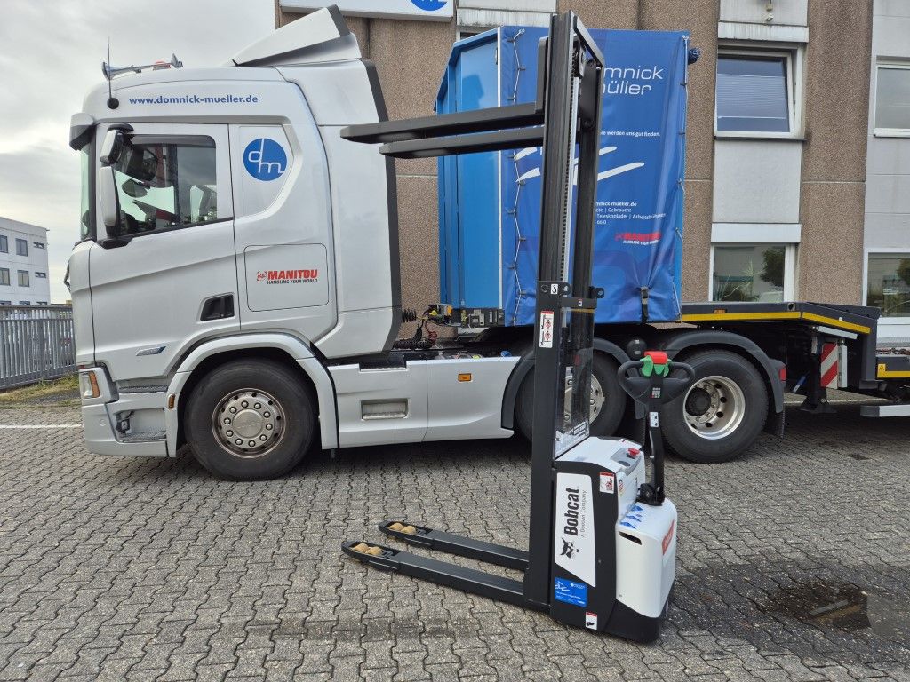 Bobcat BDL13 S-7 Doppelstockstapler 