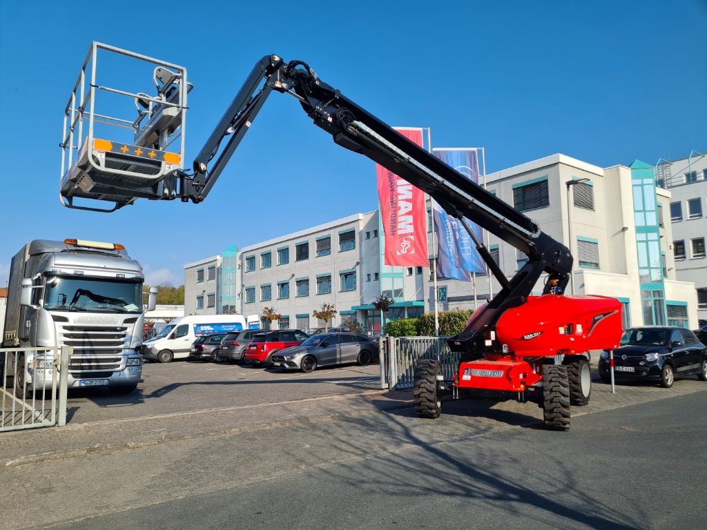 Manitou-220 TJ + -Gelenkteleskopb�hne domnick-mueller.de