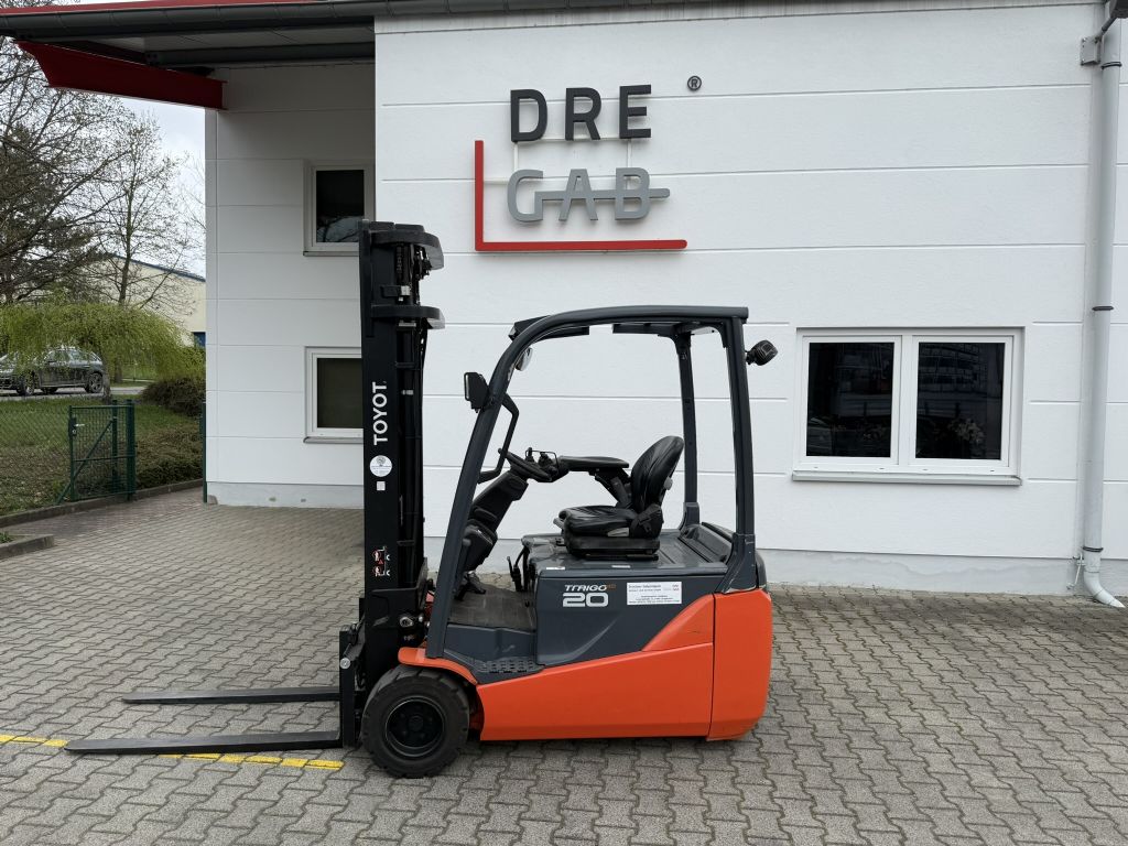 Toyota 8FBE20T Elektro 3 Rad-Stapler loeffler-gabelstapler.de