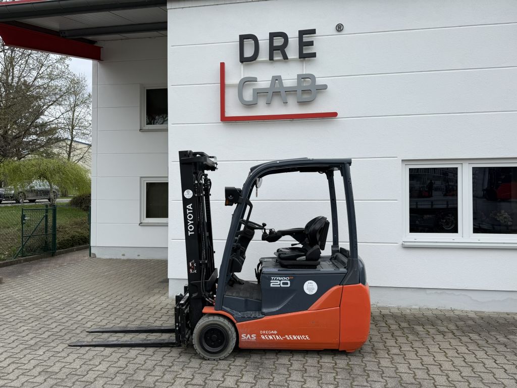 Toyota 8FBET20 Elektro 3 Rad-Stapler loeffler-gabelstapler.de
