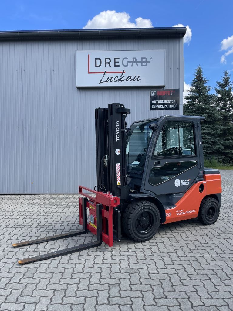 Toyota 568FDJ35F Dieselstapler loeffler-gabelstapler.de