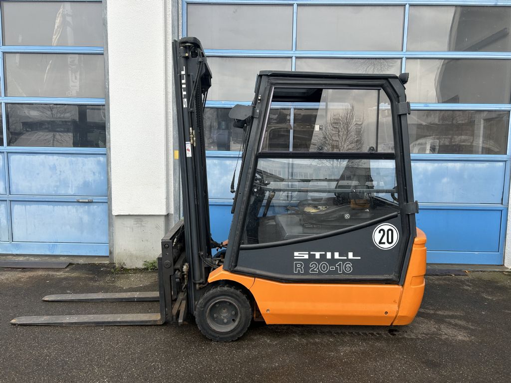 Still-R20-16-Elektro 3 Rad-Stapler-www.staplerservice-ebert.de