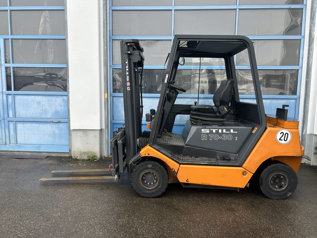 Still-R70-30i-Dieselstapler-www.staplerservice-ebert.de