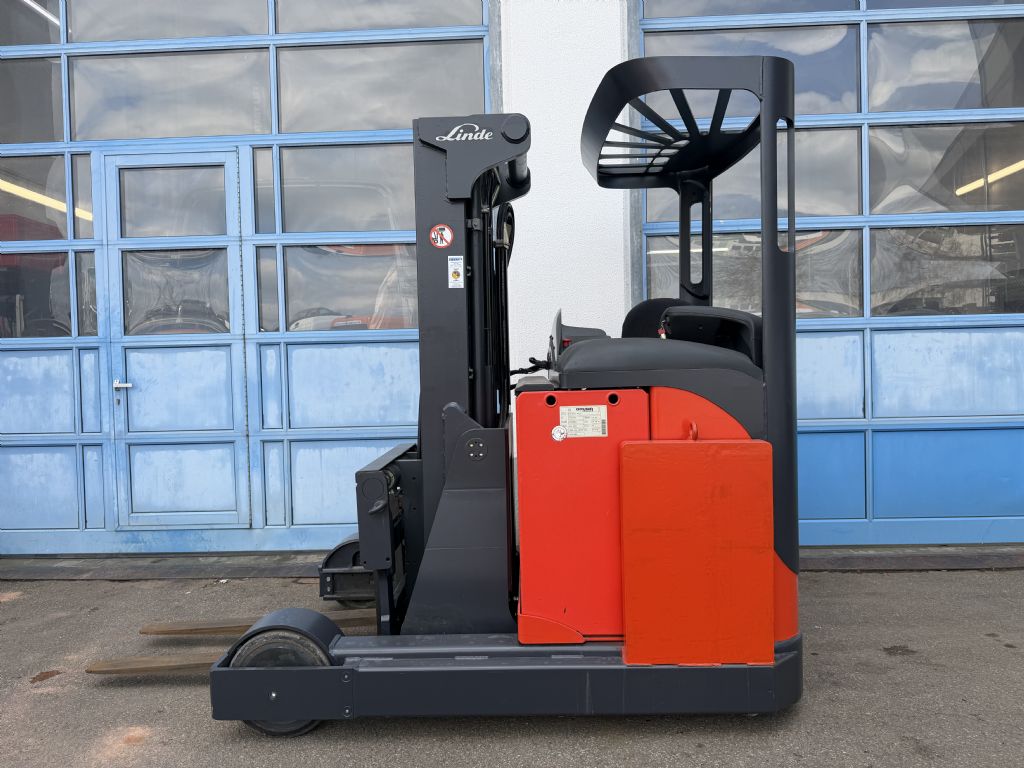 Linde-R20-Schubmaststapler-www.staplerservice-ebert.de