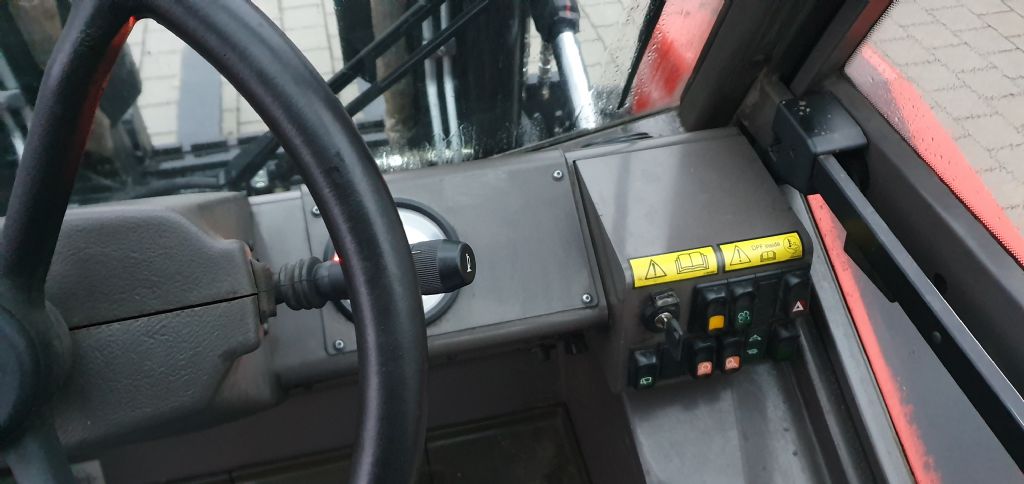 Manitou-M70-2-Gelndestapler-www.eckl-stapler.de