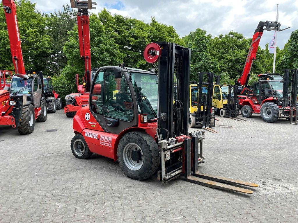 Manitou MSI 50ST3B  Gelndestapler www.eder-stapler.de