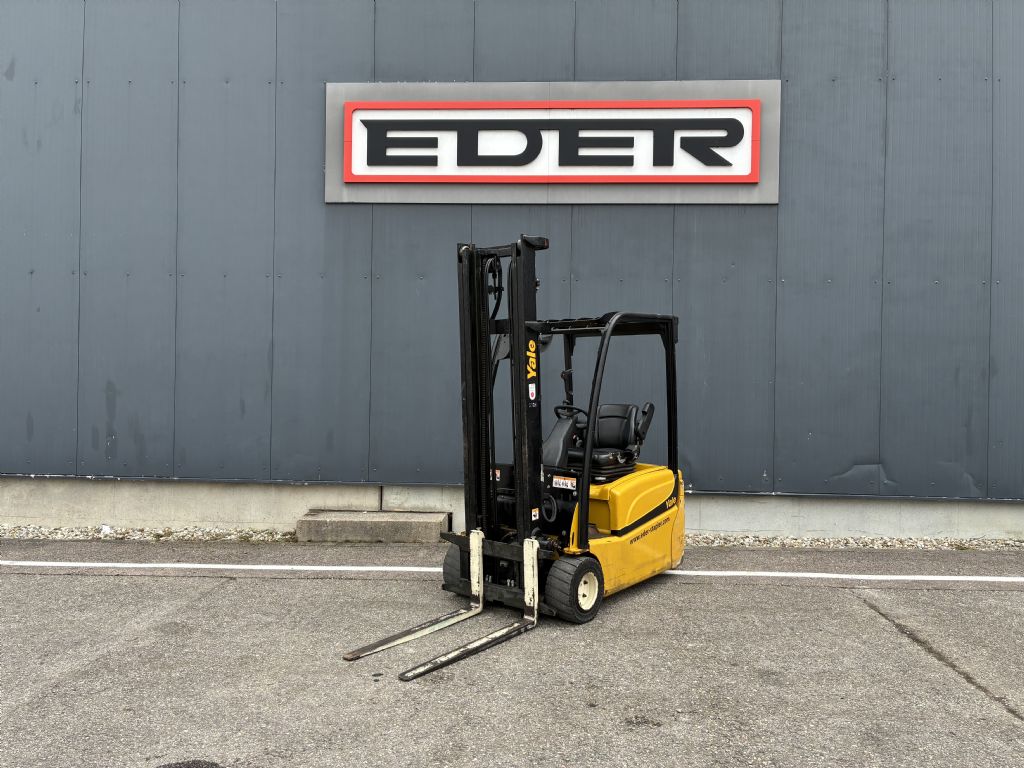 Yale ERP 18VT Elektro 3 Rad-Stapler www.eder-stapler.de