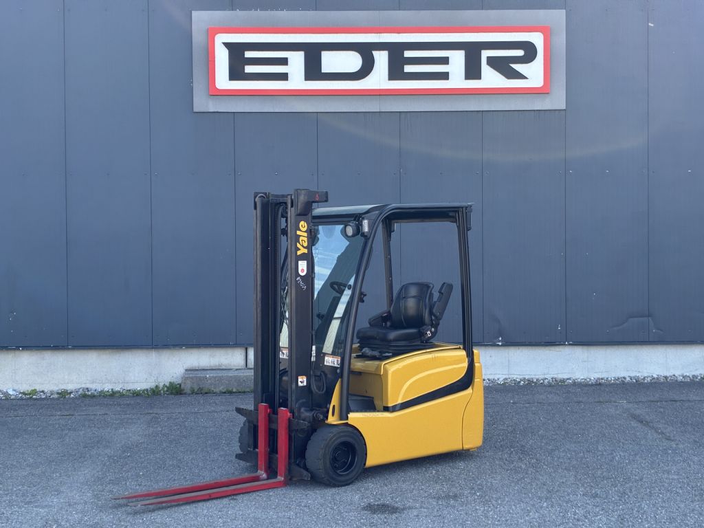 Yale ERP 18VT Elektro 3 Rad-Stapler www.eder-stapler.de