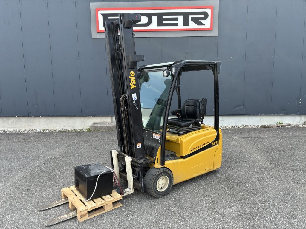 Yale ERP 20VT Elektro 3 Rad-Stapler www.eder-stapler.de