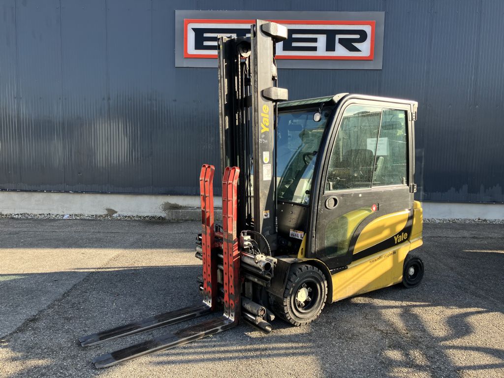Yale ERP 30VL Elektro 4 Rad-Stapler www.eder-stapler.de