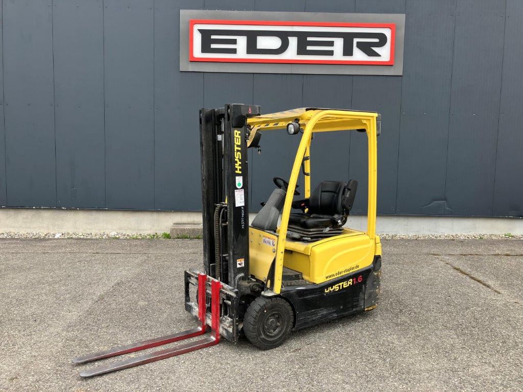 Hyster J 1.6XNT-SWB Elektro 3 Rad-Stapler www.eder-stapler.de