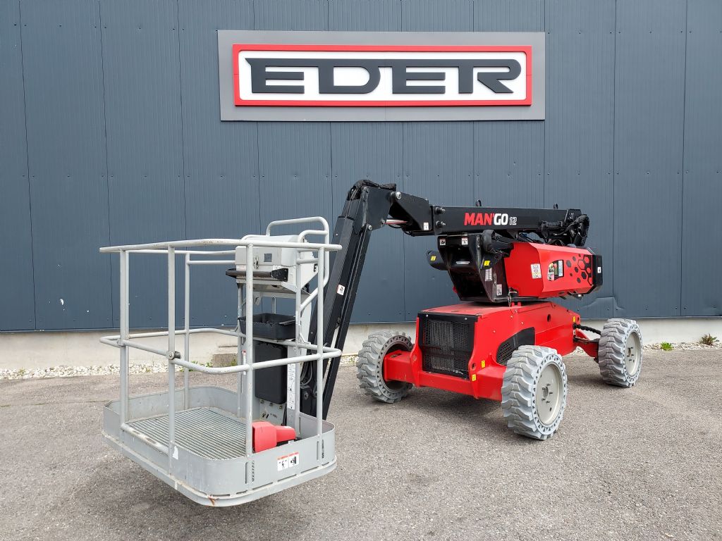 Manitou ManGo 12 Gelenkteleskopbhne www.eder-stapler.de