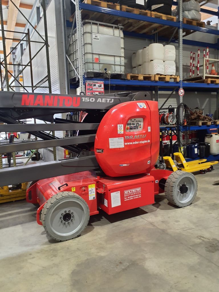 Manitou 150 AETJC3D Gelenkteleskopbhne www.eder-stapler.de
