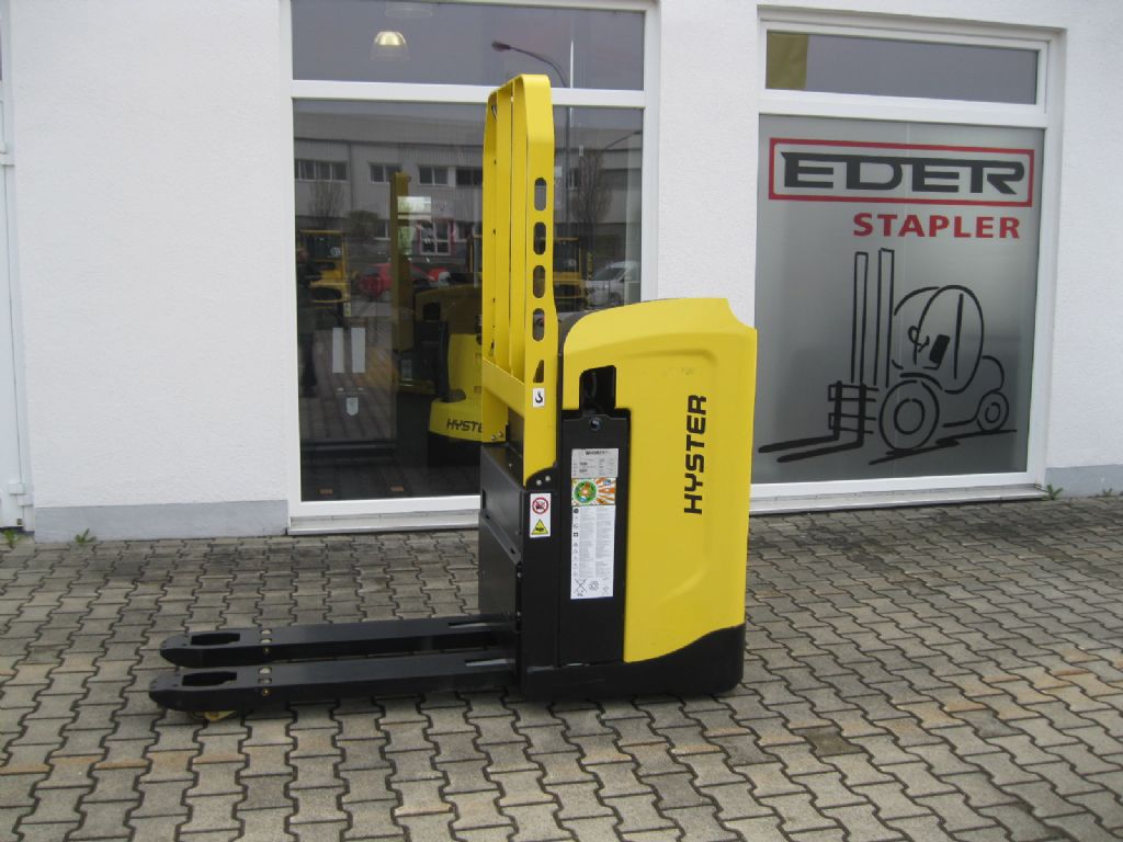 Hyster RP 2.0N Niederhubwagen www.eder-stapler.de