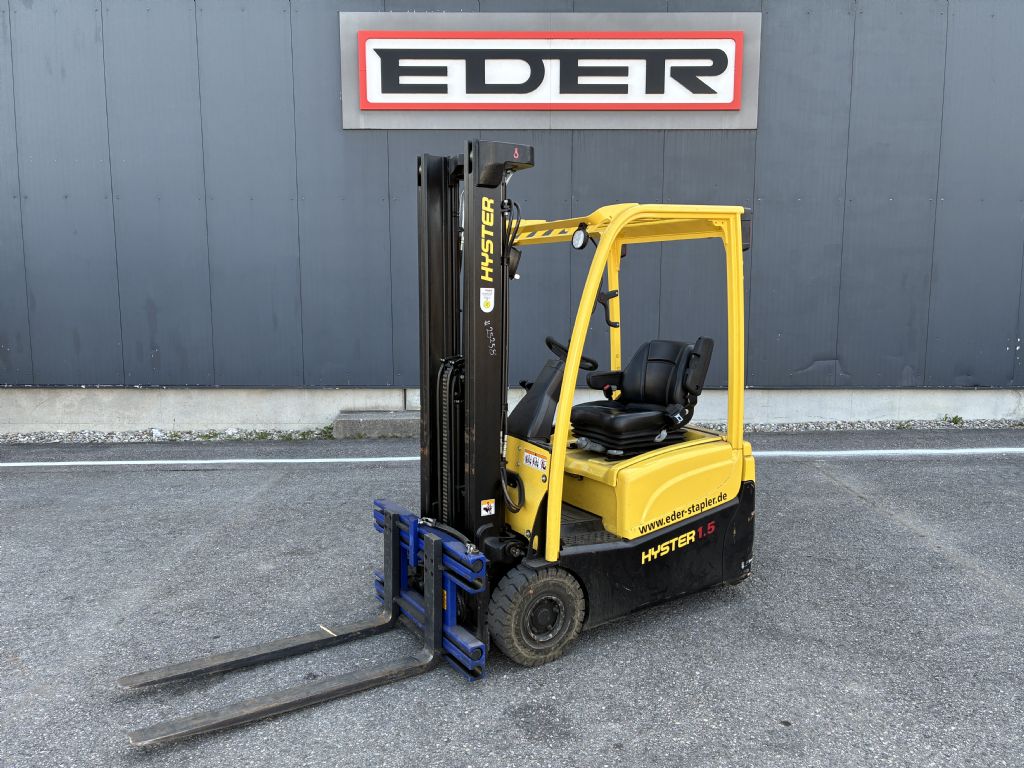 Hyster J 1.5XNTSWB Elektro 3 Rad-Stapler www.eder-stapler.de