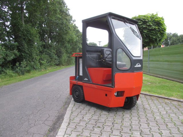 Linde-P100Z-Schlepper-www.efken-stapler.de