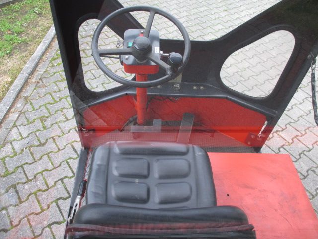Linde-P100Z-Schlepper-www.efken-stapler.de