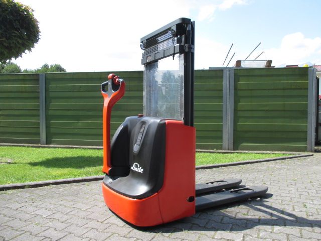 Linde-L10-Hochhubwagen-www.efken-stapler.de