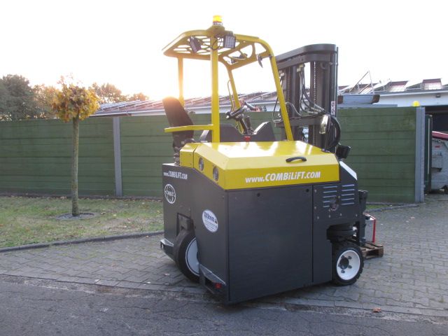 Combilift-C 2500 CBE-Vierwege Frontstapler-www.efken-stapler.de