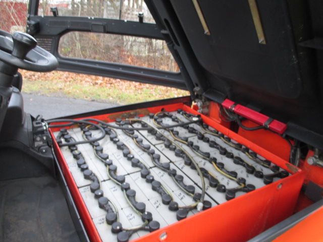 Linde-E50HL-01-Elektro 4 Rad-Stapler-www.efken-stapler.de