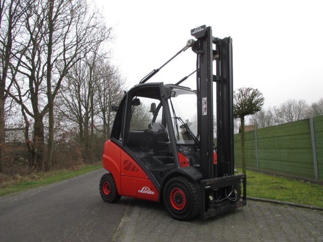 Linde-H30D-02-Dieselstapler-www.efken-stapler.de