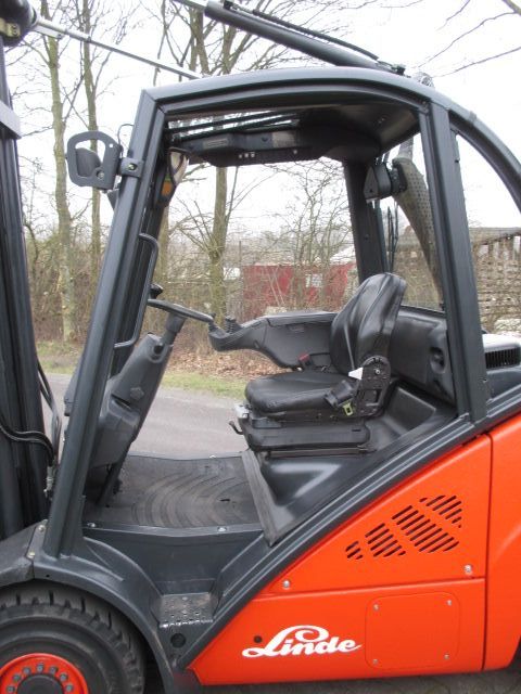 Linde-H30D-02-Dieselstapler-www.efken-stapler.de