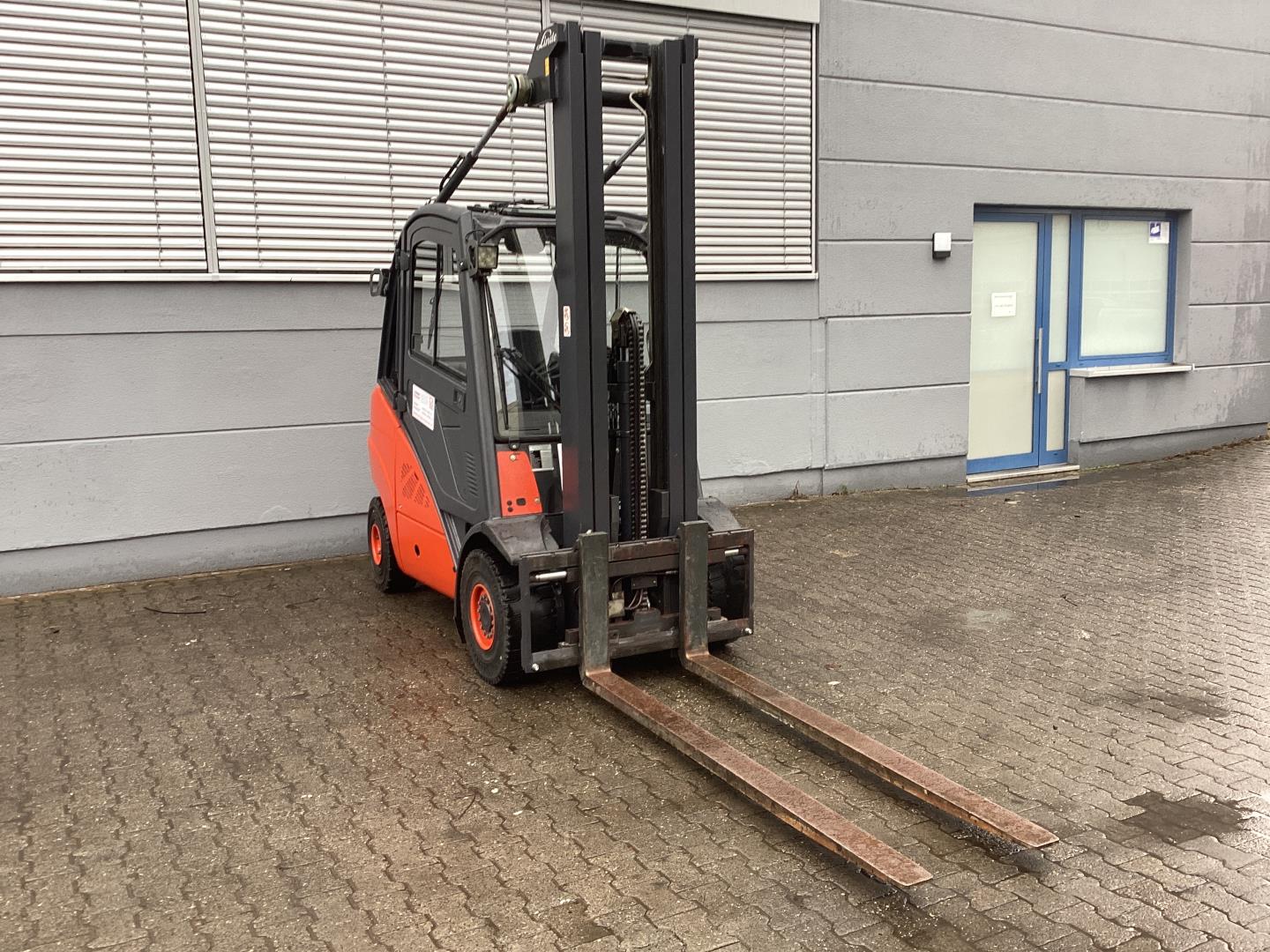 Linde H30D-01 Dieselstapler ehlers-stapler.de