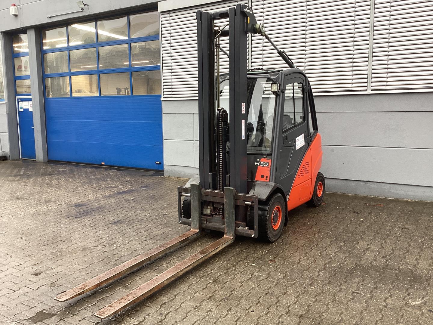 Linde H30D-01 Dieselstapler ehlers-stapler.de