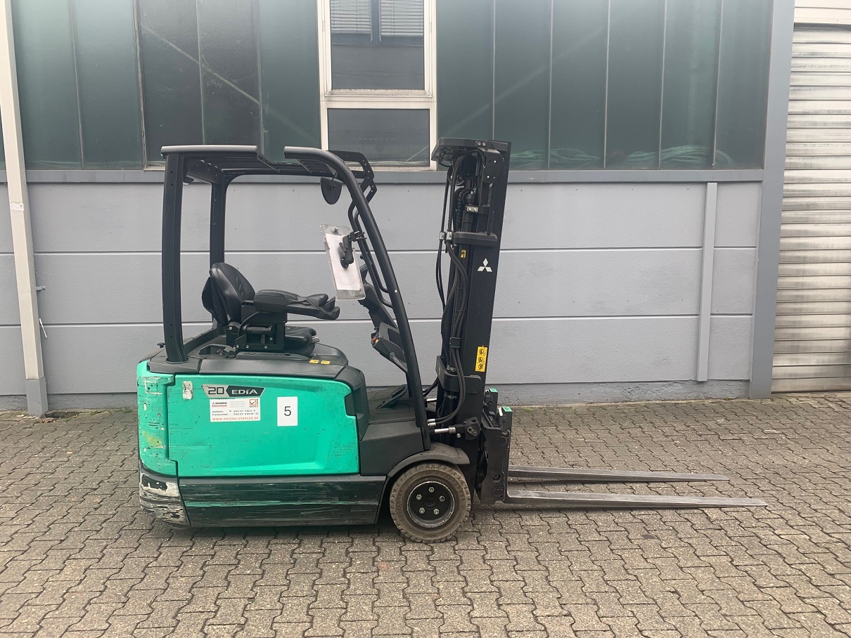 Mitsubishi FB20ANT Elektro 3 Rad-Stapler ehlers-stapler.de