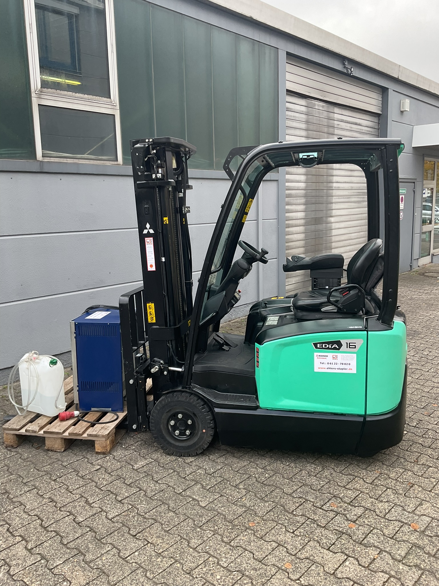 Mitsubishi FB16ACNT Elektro 3 Rad-Stapler ehlers-stapler.de