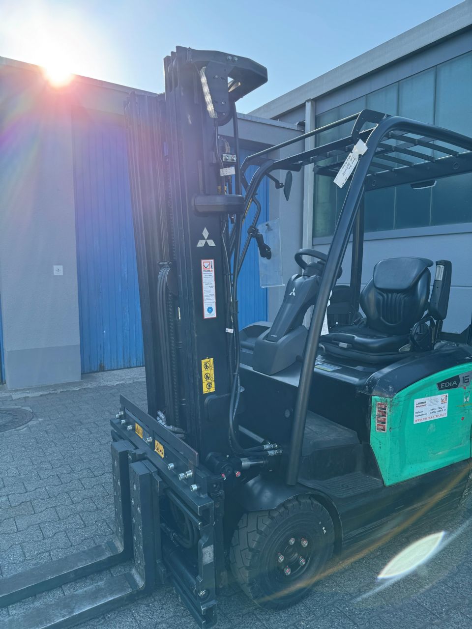 Mitsubishi FB16ACNT Elektro 3 Rad-Stapler ehlers-stapler.de