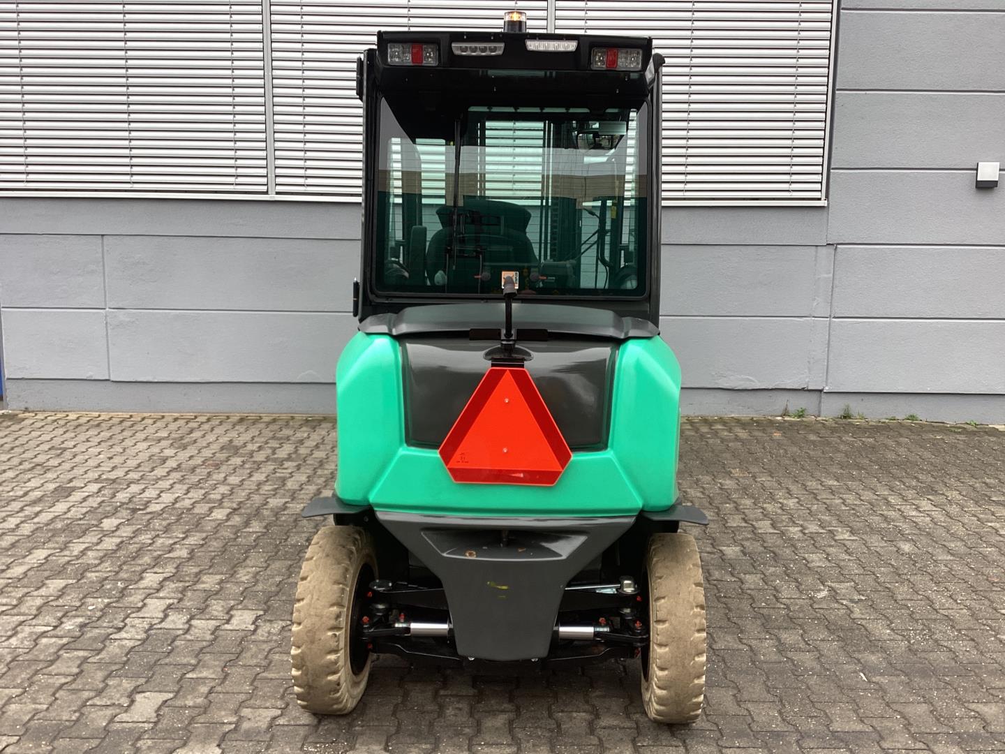 Mitsubishi FB50CN Elektro 4 Rad-Stapler ehlers-stapler.de