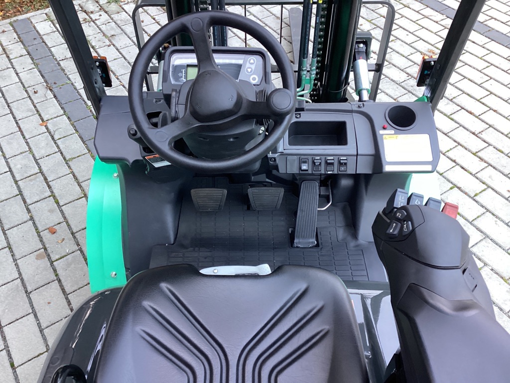 Mitsubishi FD35N3 Dieselstapler ehlers-stapler.de