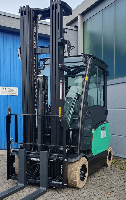 Mitsubishi FB20N2 Elektro 4 Rad-Stapler ehlers-stapler.de