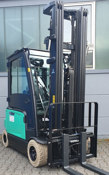 Mitsubishi FB20N2 Elektro 4 Rad-Stapler ehlers-stapler.de