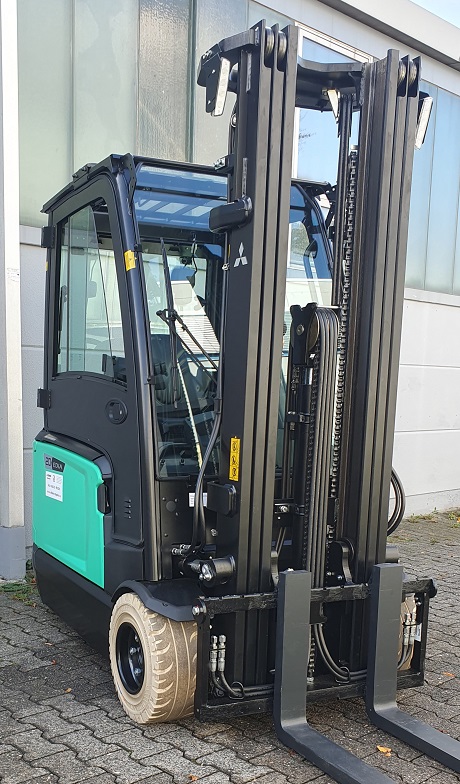 Mitsubishi FB20N2T Elektro 3 Rad-Stapler ehlers-stapler.de