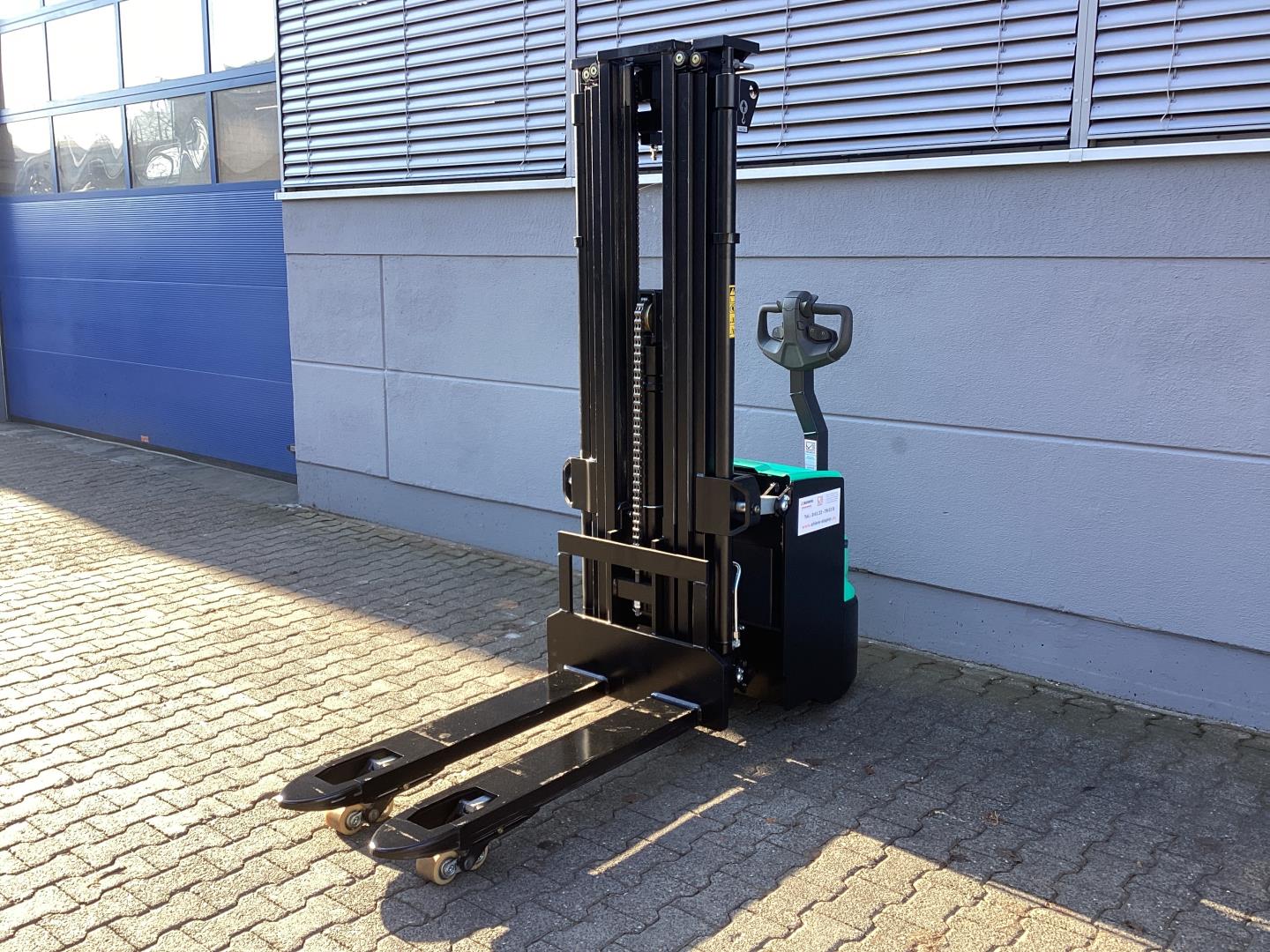 Mitsubishi SBP16N3I Hochhubwagen ehlers-stapler.de