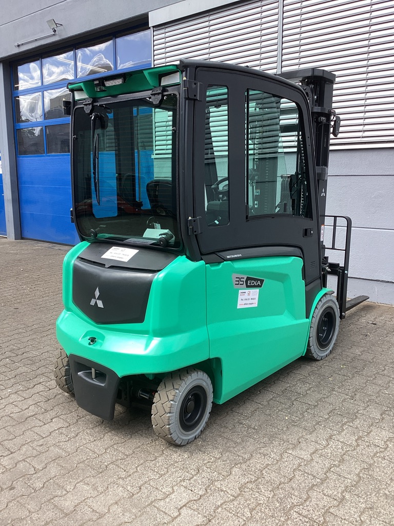 Mitsubishi FB35AN Elektro 4 Rad-Stapler ehlers-stapler.de