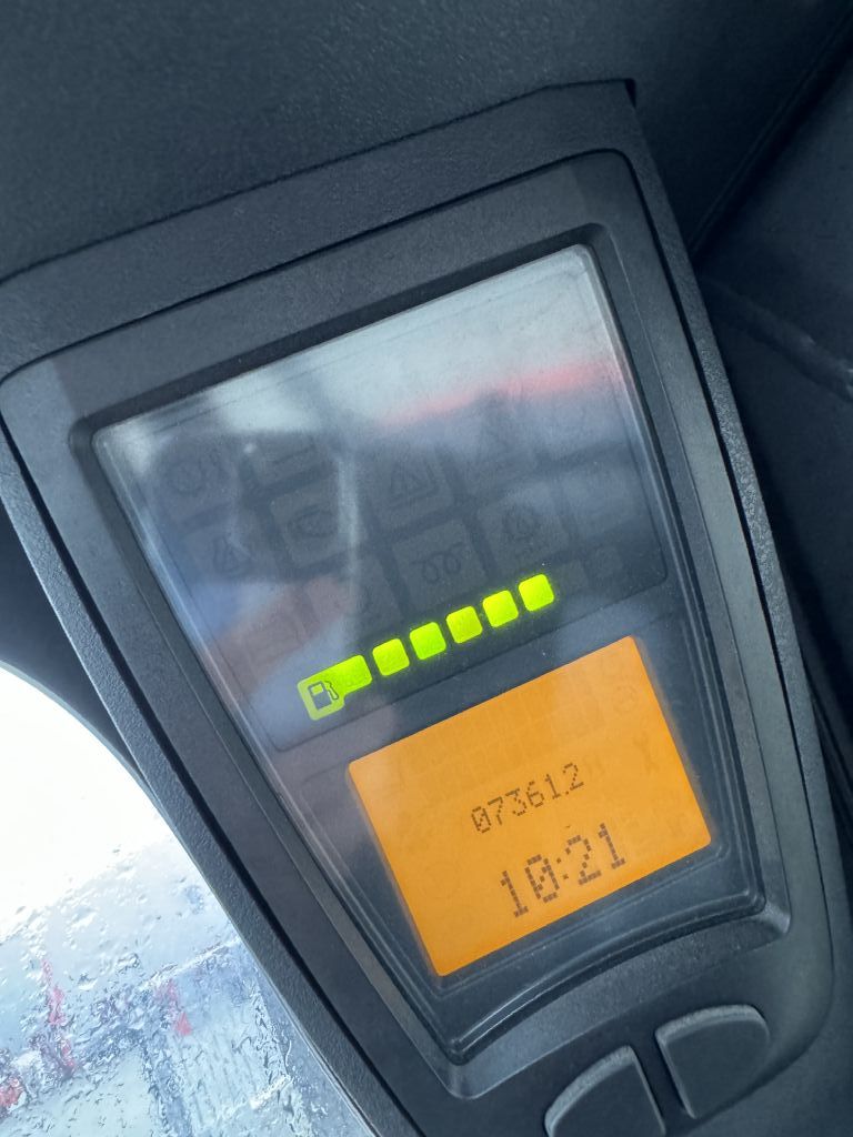 Linde H25D-02 Diesel Forklift www.emslift.de Linde H25D-02 Diesel Forklift www.emslift.de