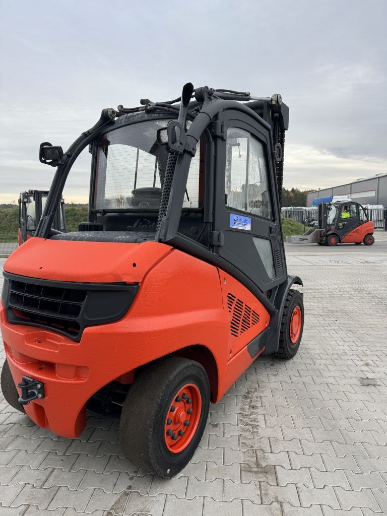 Linde H40D-02 Diesel Forklift www.emslift.de Linde H40D-02 Diesel Forklift www.emslift.de