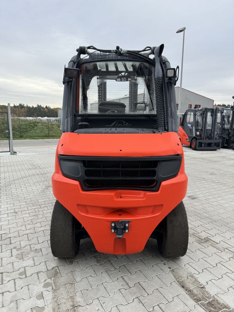 Linde H40D-02 Diesel Forklift www.emslift.de Linde H40D-02 Diesel Forklift www.emslift.de