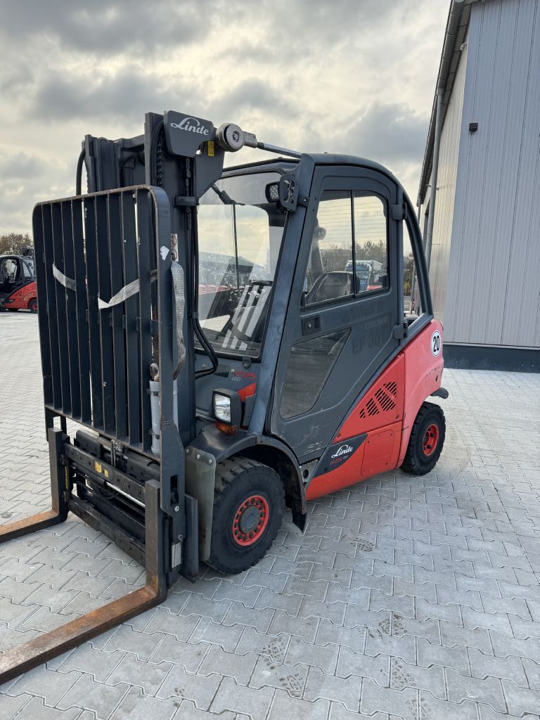 Linde H25D-02 Dieselstapler www.emslift.de