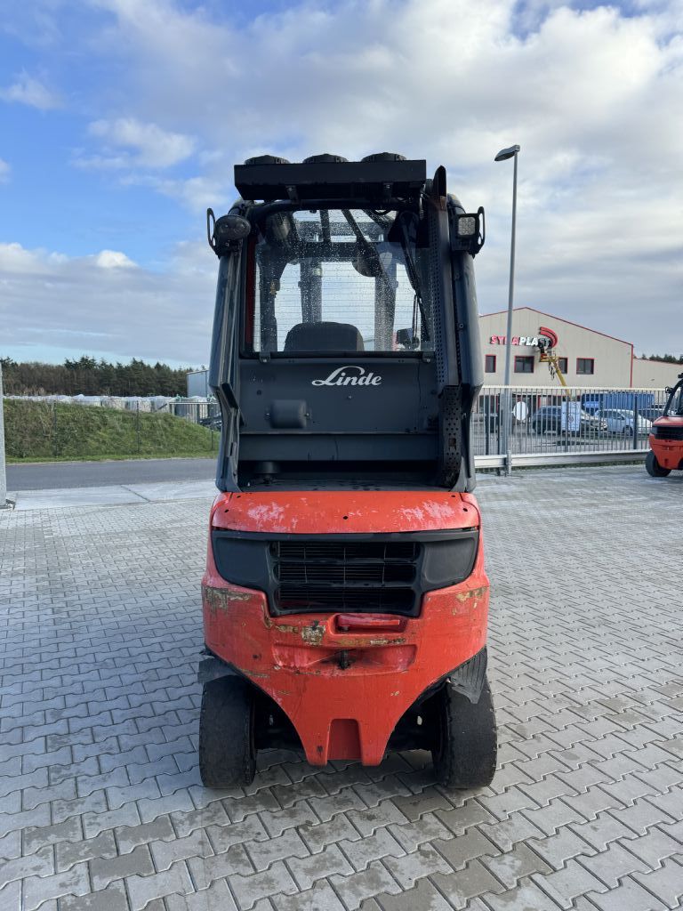 Linde H25D-02/600 Diesel Forklift www.emslift.de Linde H25D-02/600 Diesel Forklift www.emslift.de