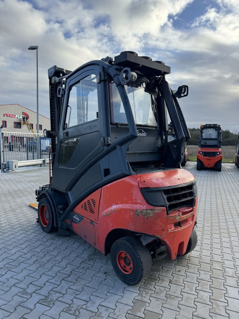 Linde H25D-02/600 Diesel Forklift www.emslift.de Linde H25D-02/600 Diesel Forklift www.emslift.de