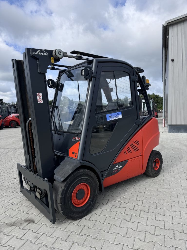 Linde H30D-02 Dieselstapler www.emslift.de