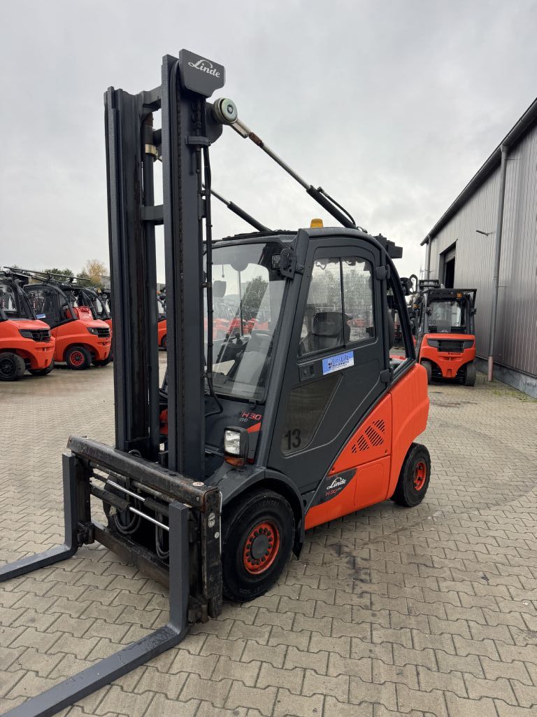 Linde H30D-02 Diesel Forklift www.emslift.de