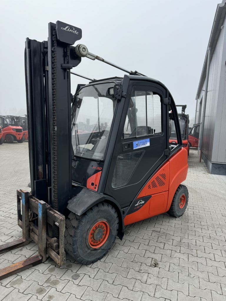 Linde H30D-02 Dieselstapler www.emslift.de